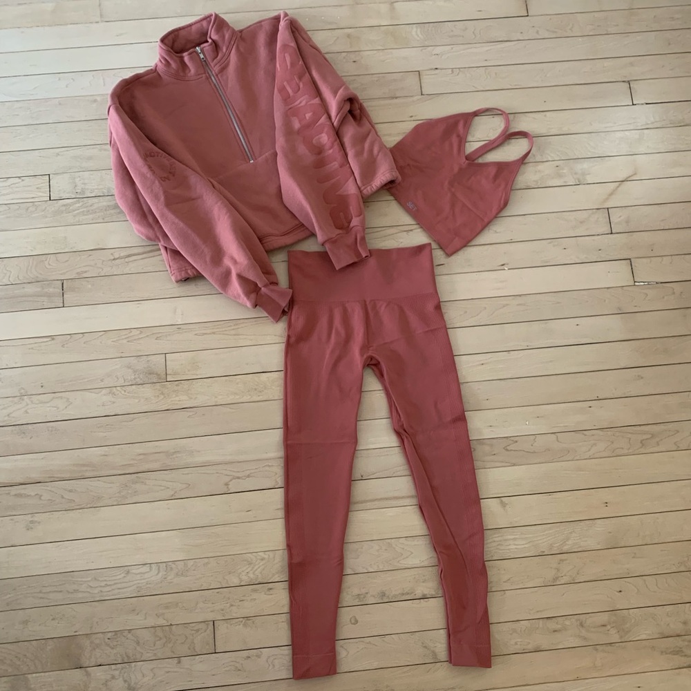 SET Active Half Zip, Leggings, and Top in Spritz